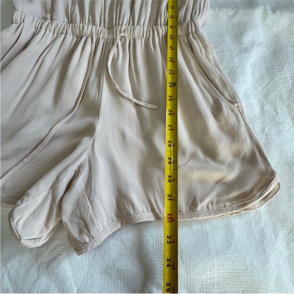 Aritzia Babaton Cream Jumpsuit , with pocket - Picture 12 of 14